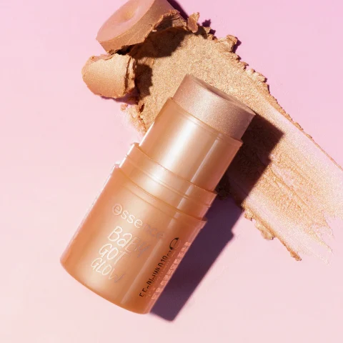Essence Baby Got Glow Highlighter Stick - 10 Golden Aura
